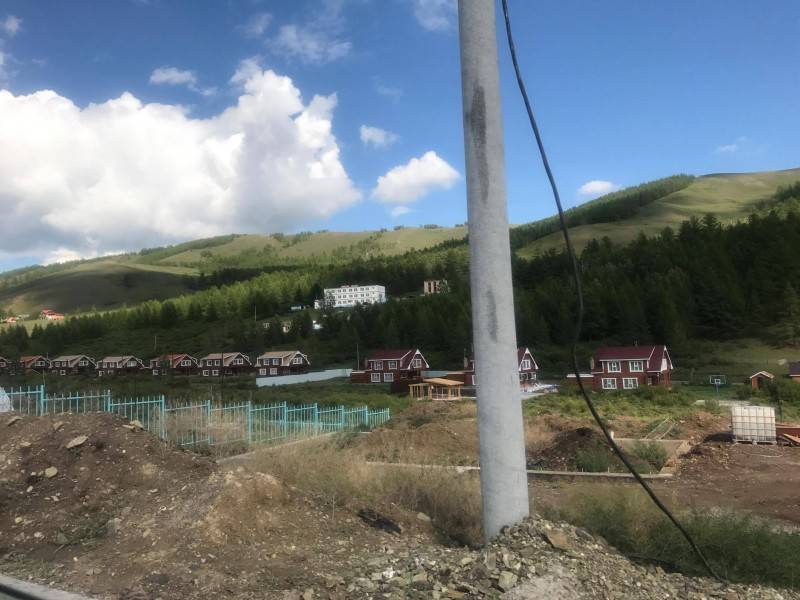 АЛГА БОЛСОН ХҮҮХДҮҮДИЙГ ҮЗСЭН ХАРСАН ХҮН БАЙВАЛ ХОЛБОО БАРИНА УУ